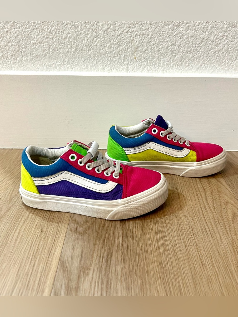 Vans Kids Bright Multi-Color Low Top Sneakers